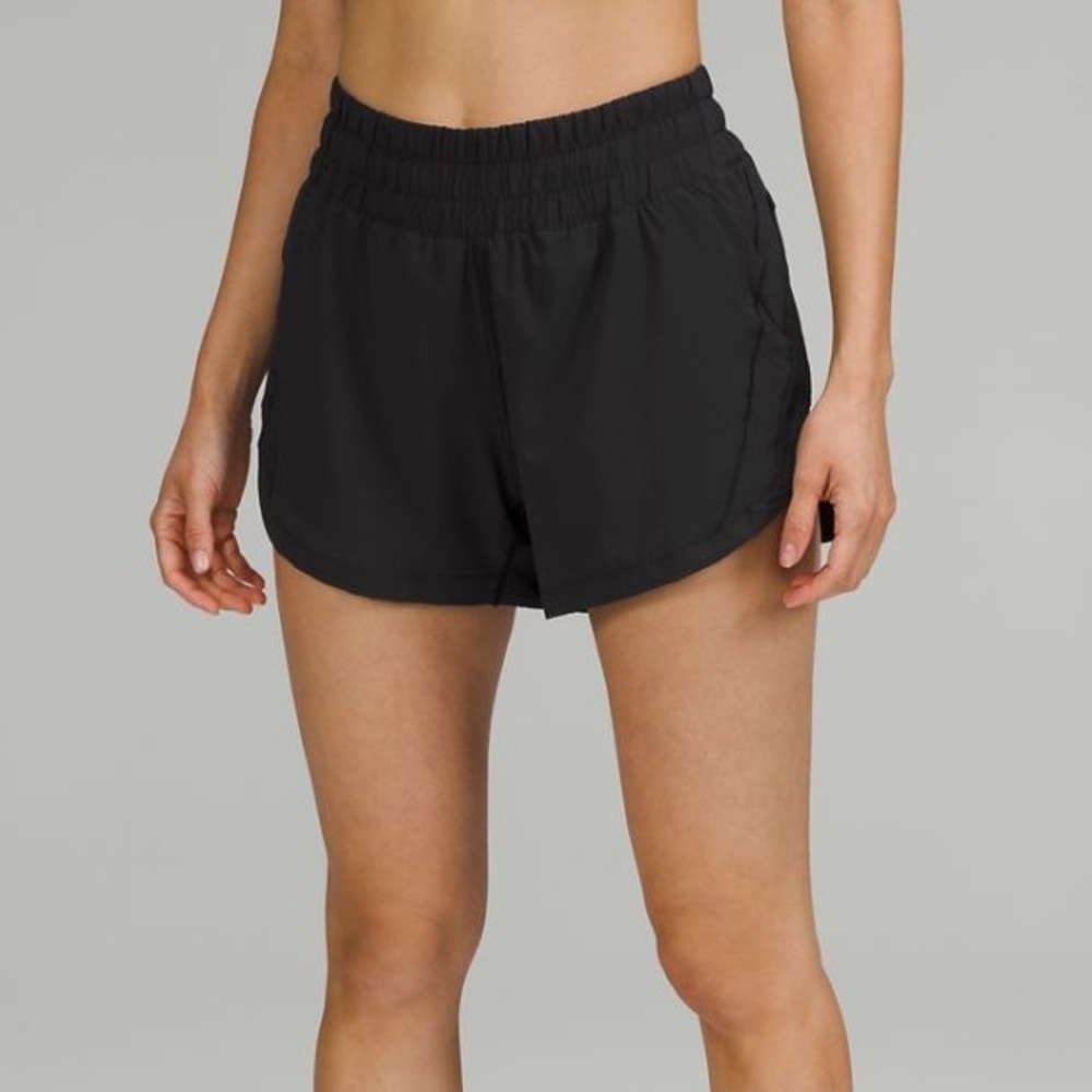 Track that high rise 3” shorts